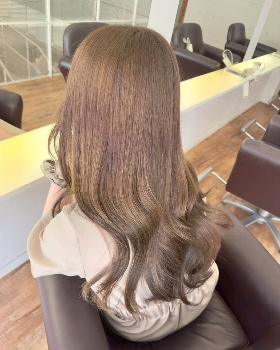 カラー 大下 悠花のヘアスタイル