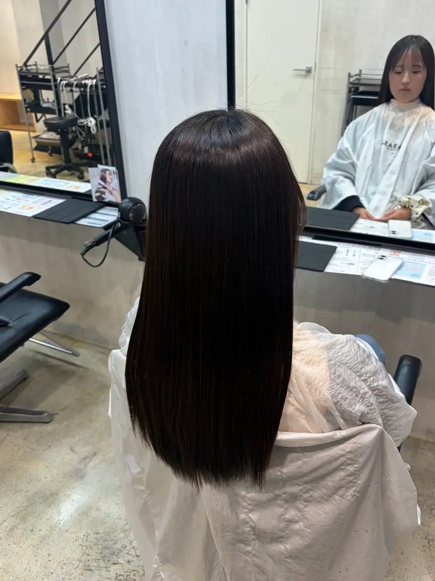 ロング カット 縮毛矯正 久永 香奈子のヘアスタイル