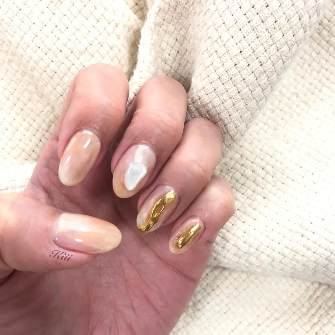 ネイル ハンドネイル フットネイル kiii.__ ✴︎*のネイルデザイン