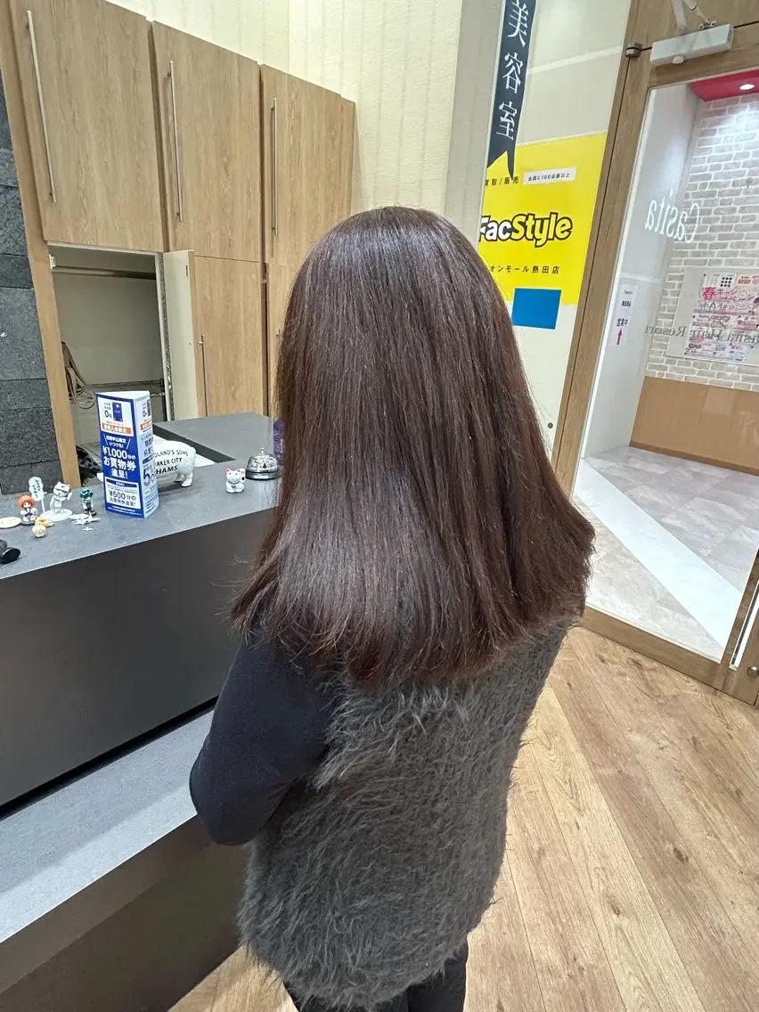 セミロング アッシュ 菱田 天斗のヘアスタイル