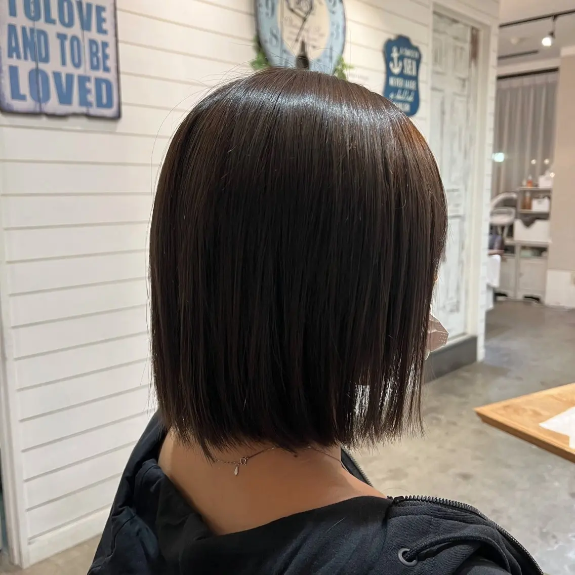 ミディアム カラー 縮毛矯正 Dia ‎ アキヨシ ミユのヘアスタイル