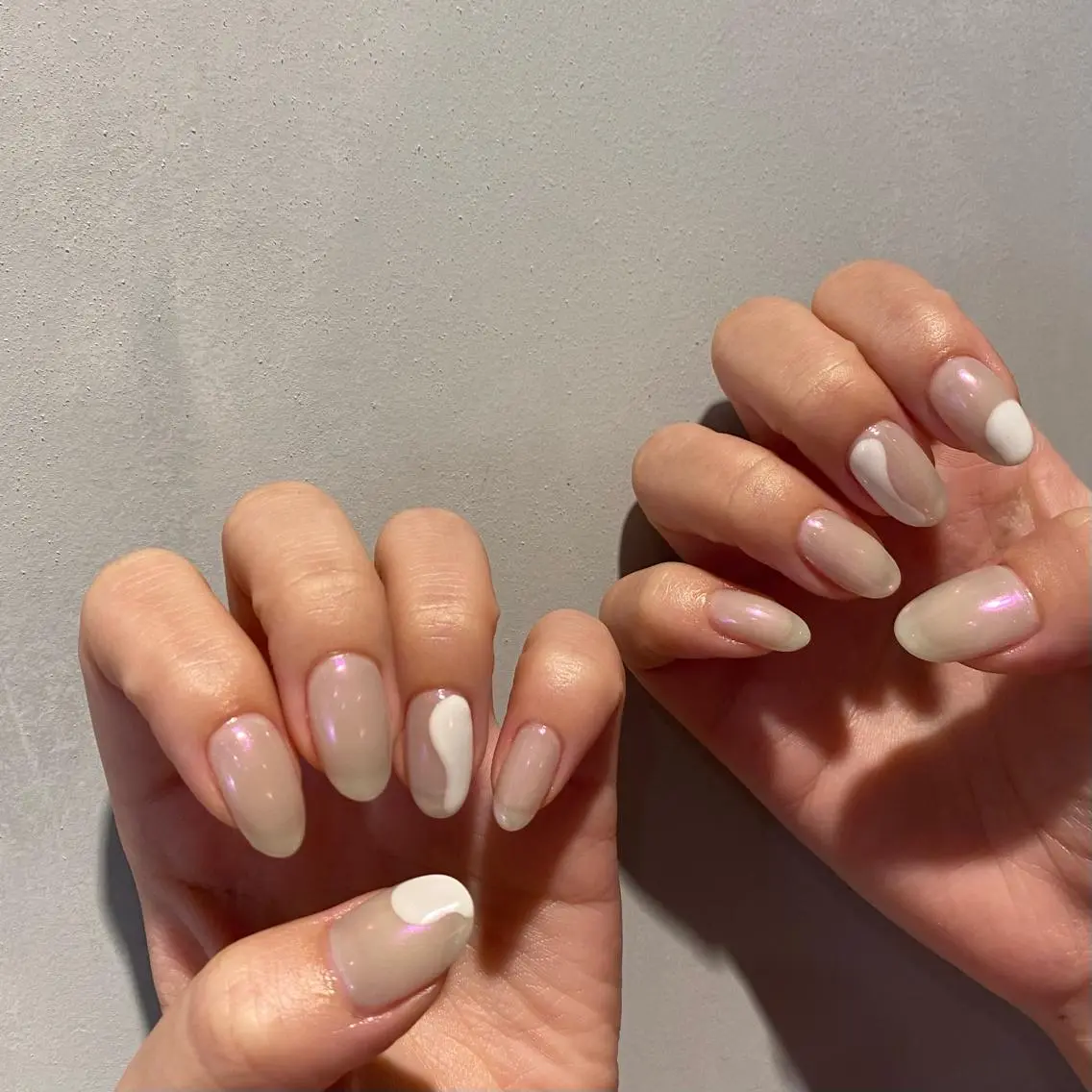 ネイル オーロラネイル ニュアンスネイル ハンドネイル RINO AMANE nailのネイルデザイン