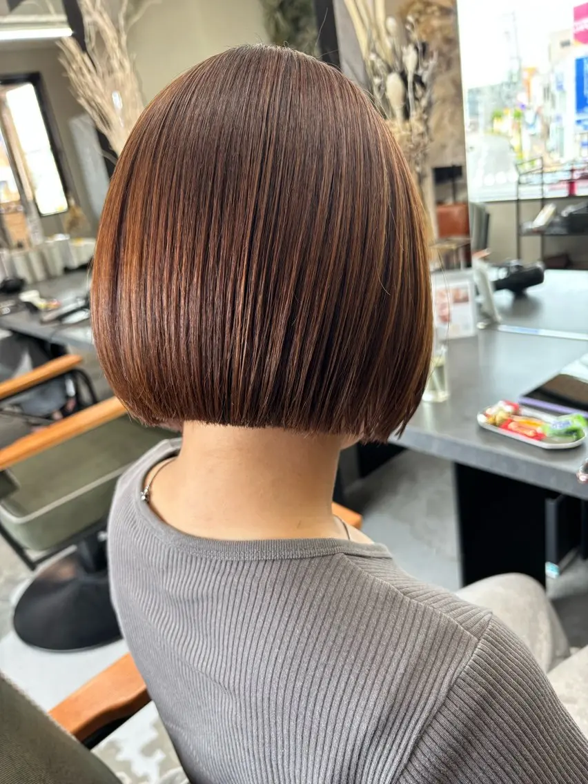 ショート カラー ボブ カット ヘアカラー トリートメント nico 麻生 やまざきれいのヘアスタイル