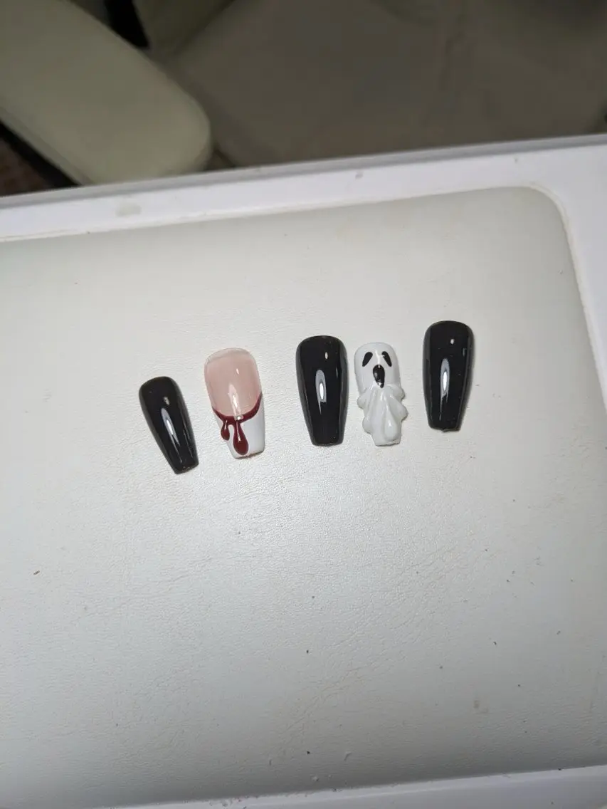 ネイル Queen Nail 柏店　クイーンネイルのネイルデザイン