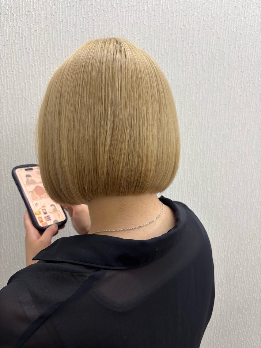 レディースカット(レイヤー・ウルフNG)➕シャンプー付き✨️の写真