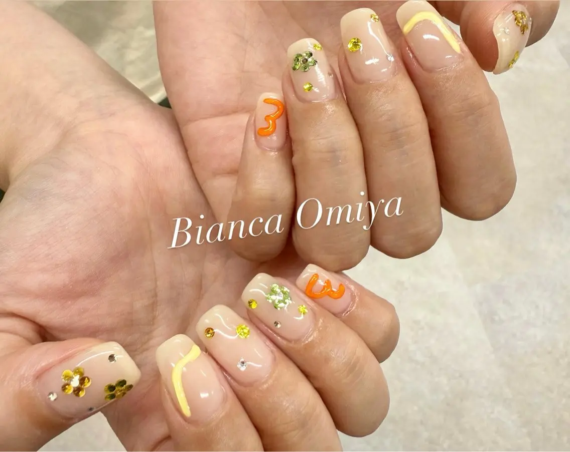 ネイル フラッシュネイル フレンチネイル ジェルネイル グラデーション マグネットネイル Bianca大宮 入江のネイルデザイン