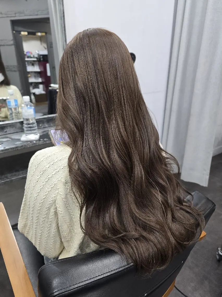 ロング カラー カット ヘアカラー 平田 広大のヘアスタイル