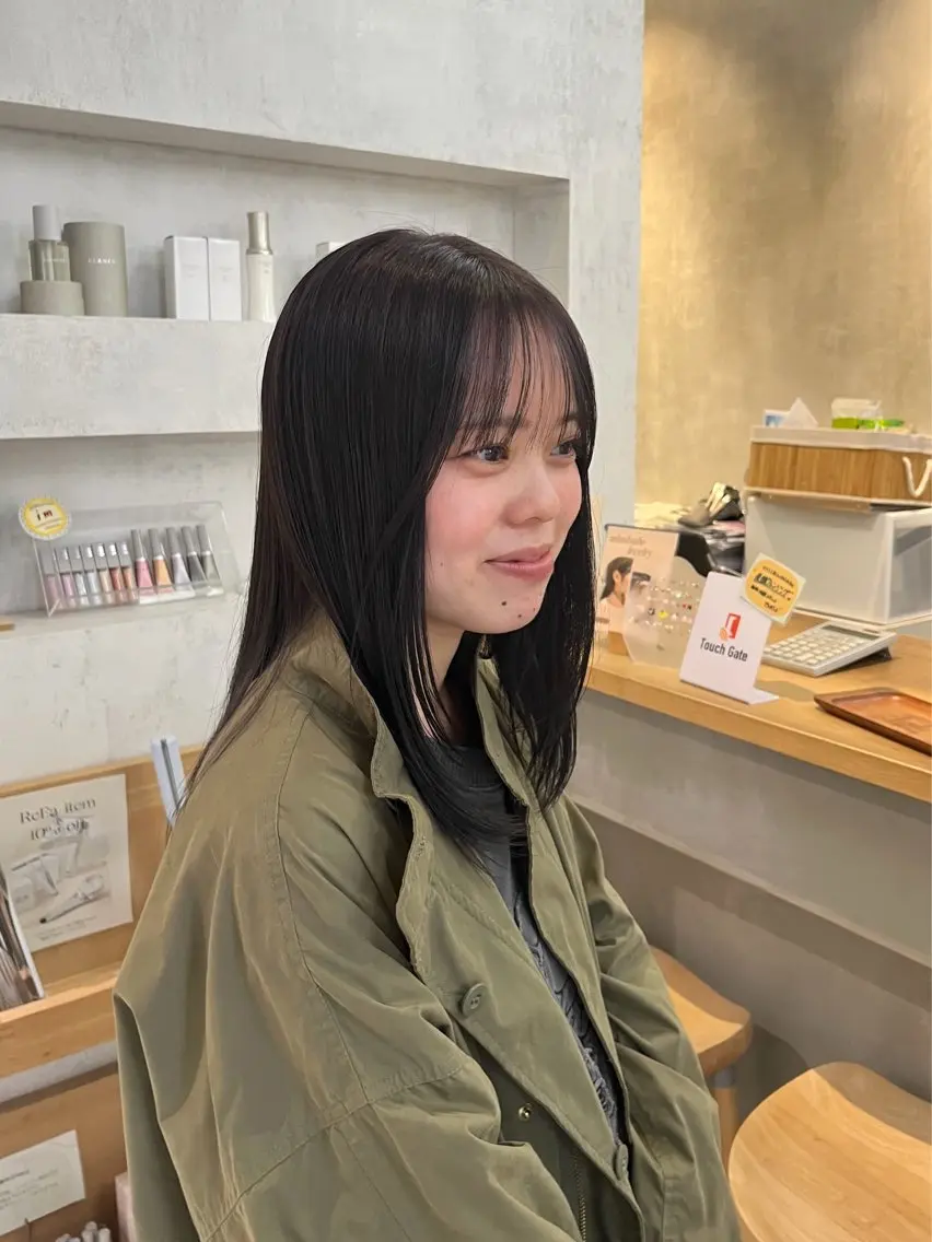 ミディアム カラー ラベンダーカラー 鈴木由衣 /ショート/艶カラーのヘアスタイル