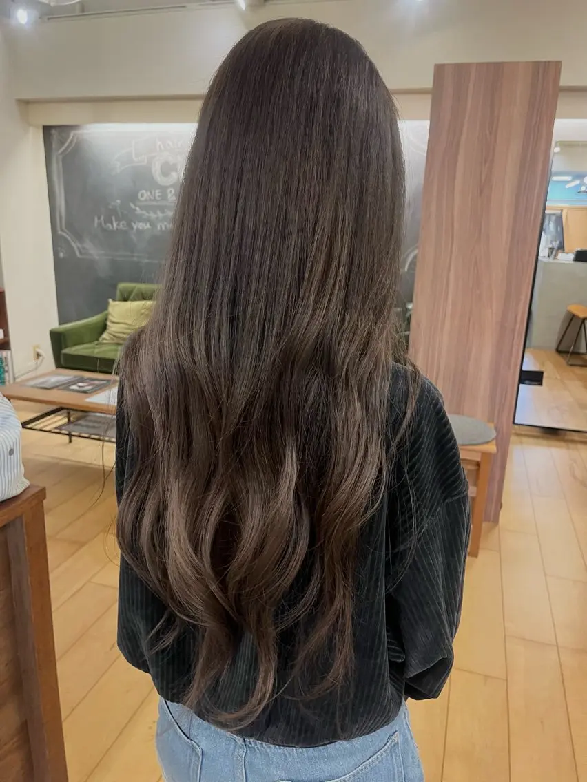 ロング カラー ベージュカラー ブラウンカラー ブラウンベージュ 透明感カラー CUEON./栁沼 光希のヘアスタイル