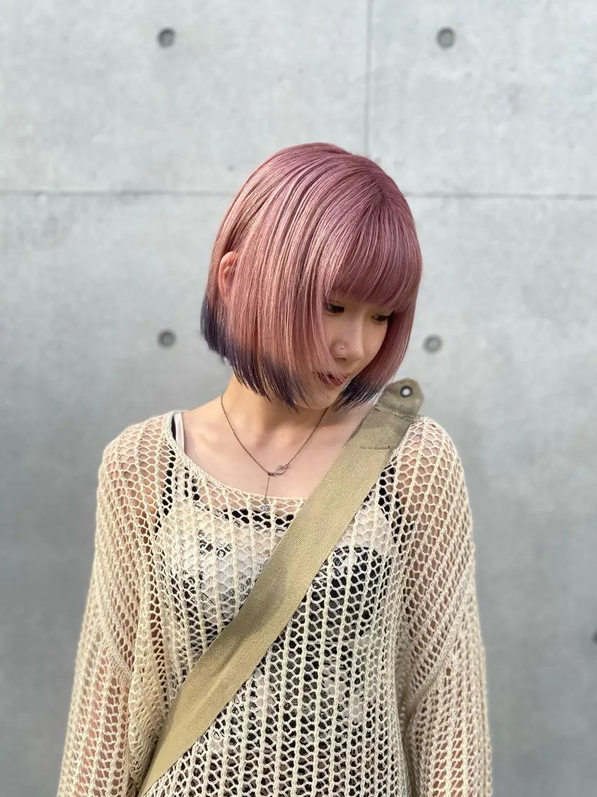 ミディアム カラー ヘアアレンジ ベージュカラー ブリーチ ブロンド ケアブリーチ デザインカラー ヘアカラー トリートメント mina 🌷のヘアスタイル
