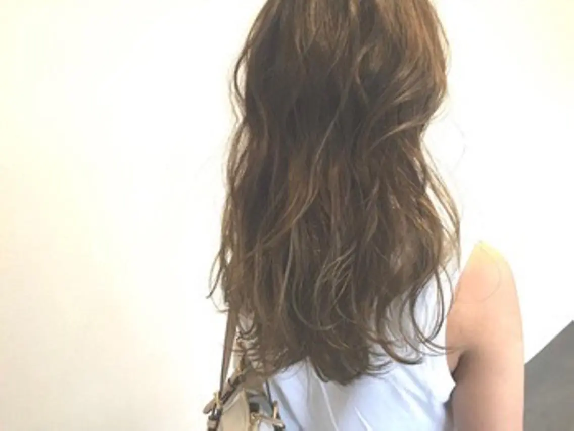 ロング 外国人風カラー ハイライト the BRIDGE hair salonのヘアスタイル