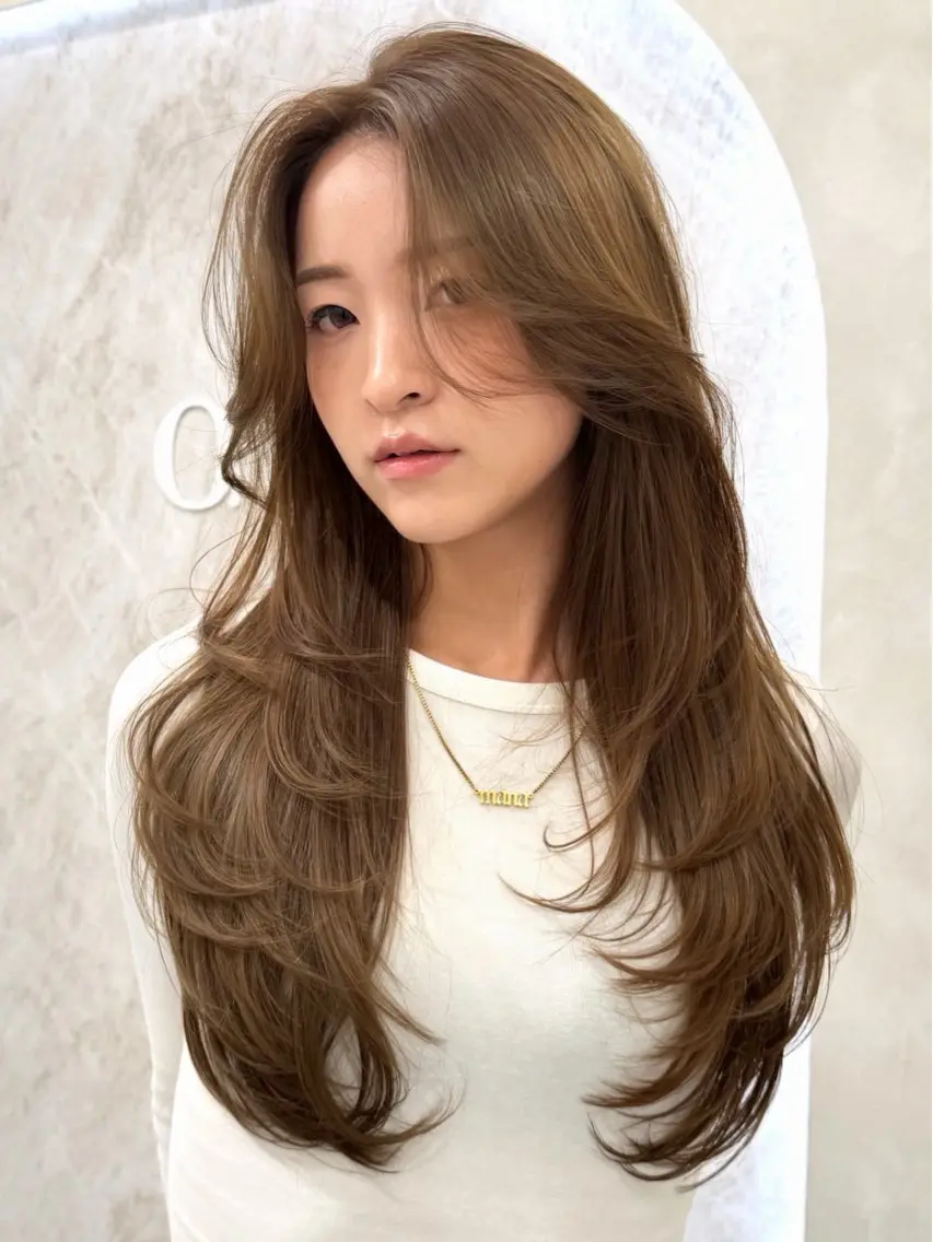 ロング カラー バレイヤージュ ハイライトカラー ハイライト レイヤーカット カット トリートメント ✨ハイライト/海外 ヘア/Ryoto✨のヘアスタイル