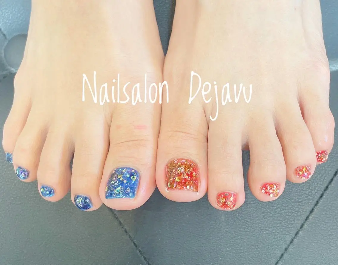 ネイル アートネイル フットネイル ジェルネイル ラメ(グリッター) ワンカラーネイル ハンドネイル Nailsalon Dejavuのネイルデザイン