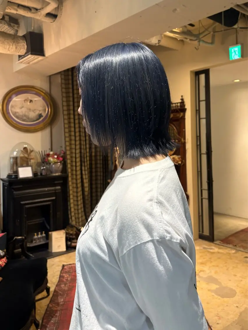 ミディアム カラー ヘアカラー カットモデル🎀 ハイトーン/YUIのヘアスタイル