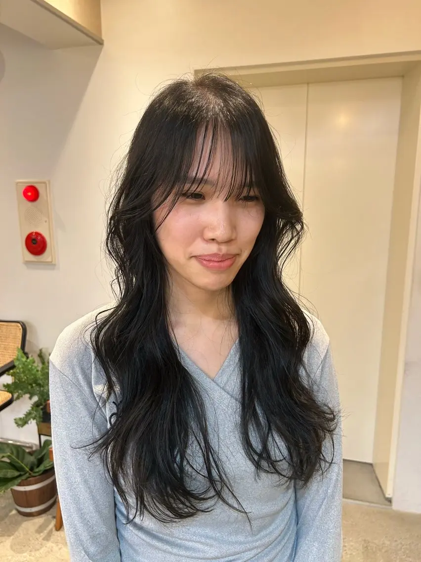 カラー 具志 優林亜のヘアスタイル