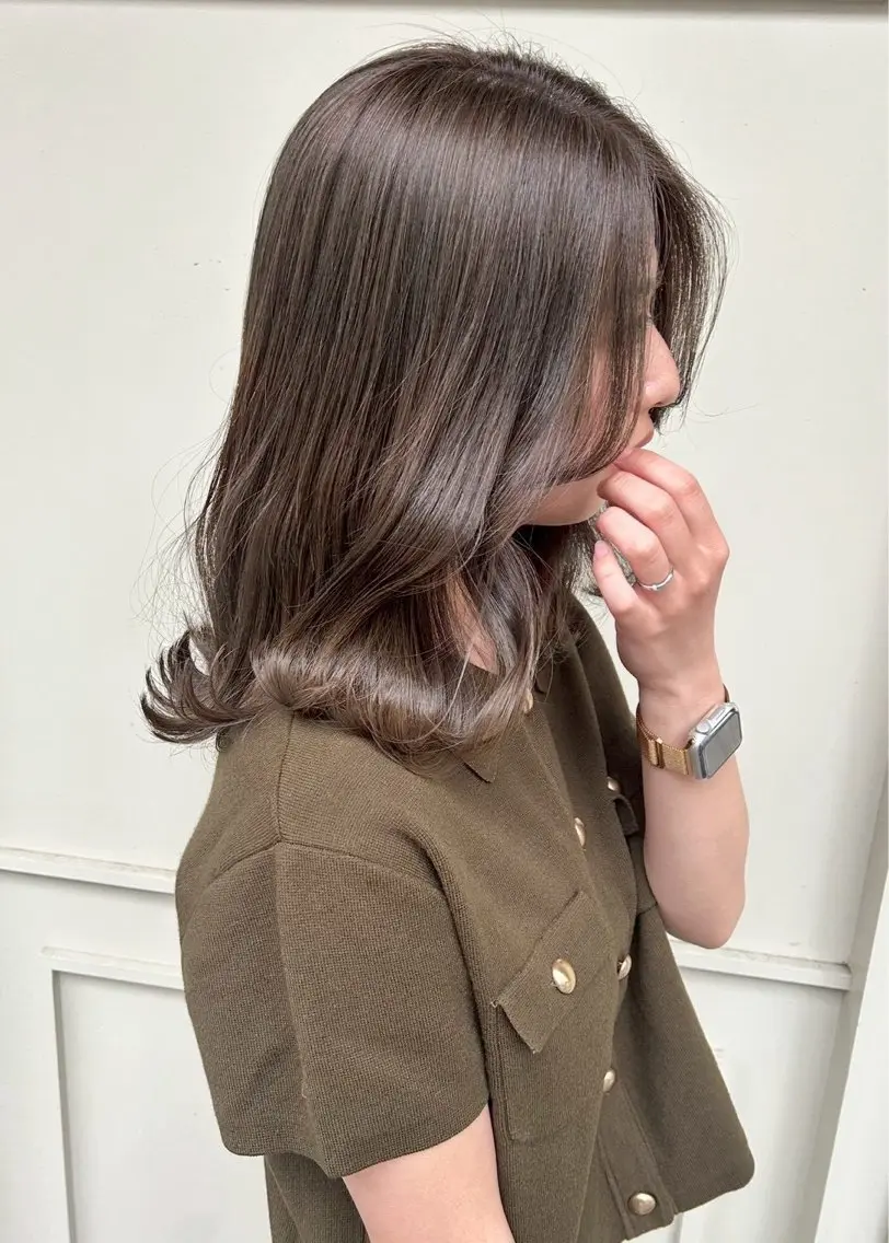 カラー elto四条烏丸 りんたろうのヘアスタイル