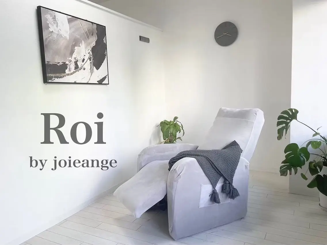 ネイル Roi〈ロワ〉 Amiのネイルデザイン