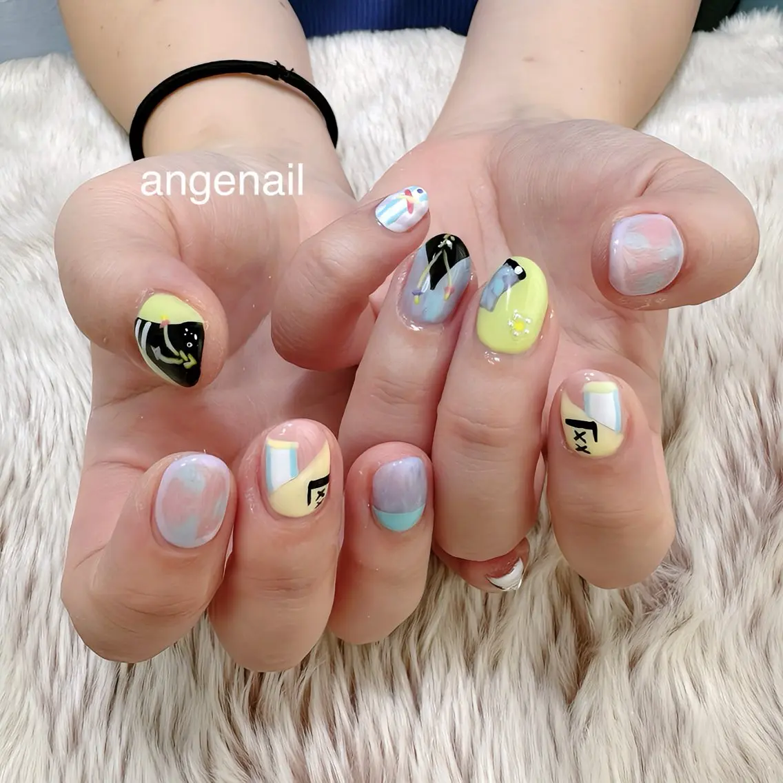 ネイル ハンドネイル オーナーネイリスト MAKIのネイルデザイン