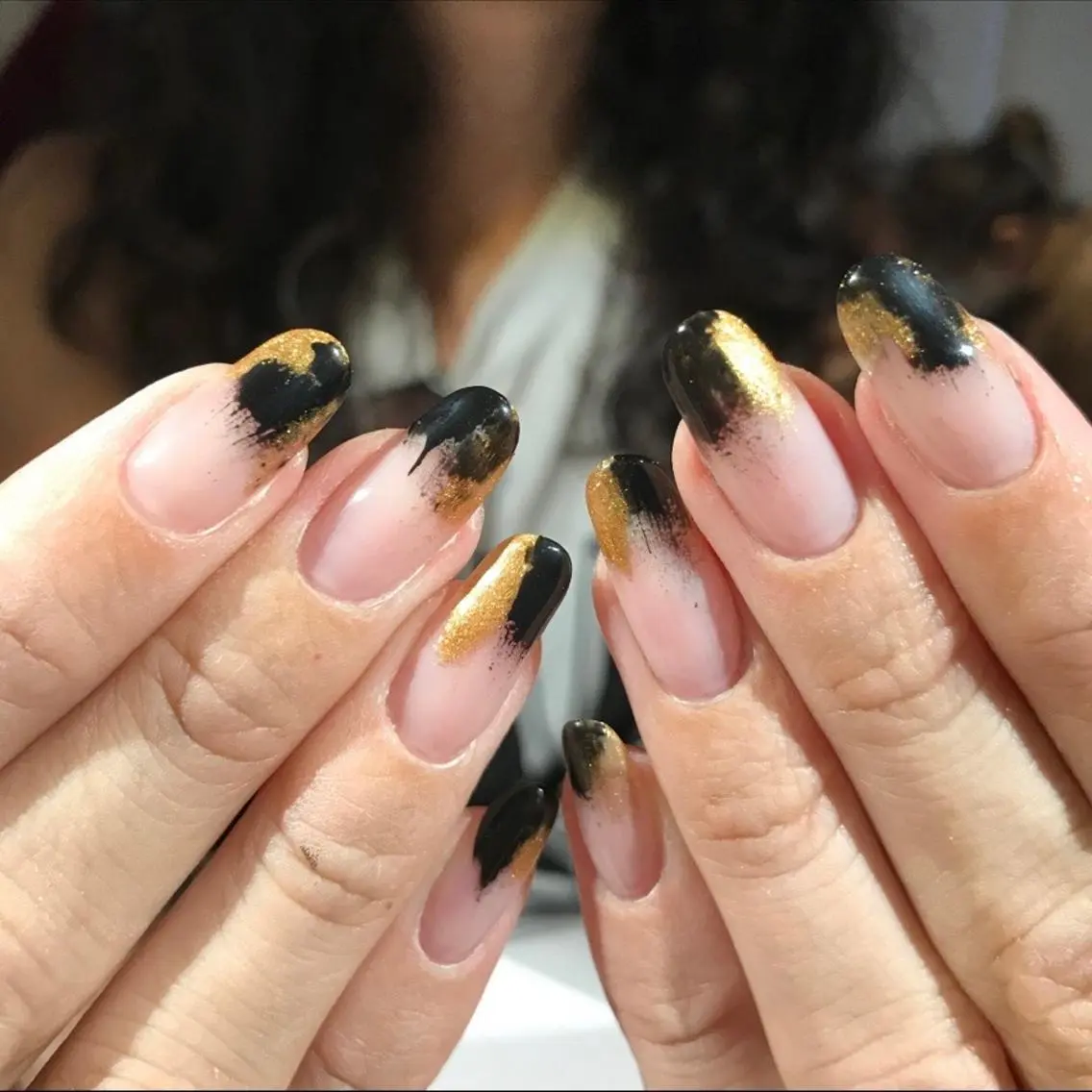 ロング ネイル ニュアンスネイル Chocolate Nailsのネイルデザイン