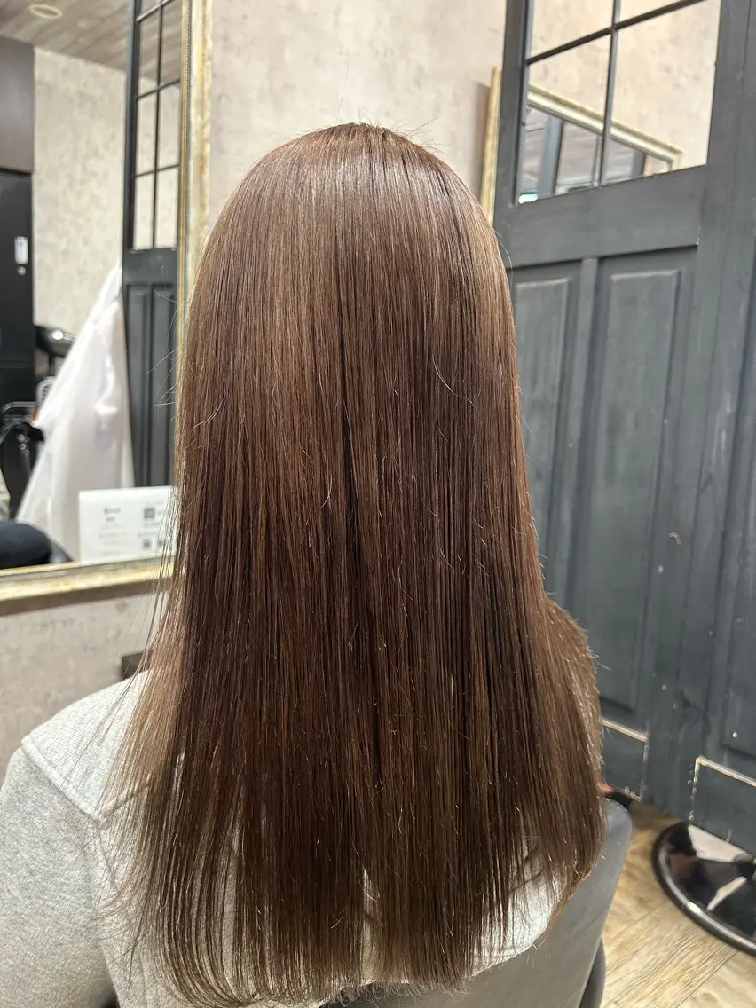 ミディアム 青柳 若奈のヘアスタイル
