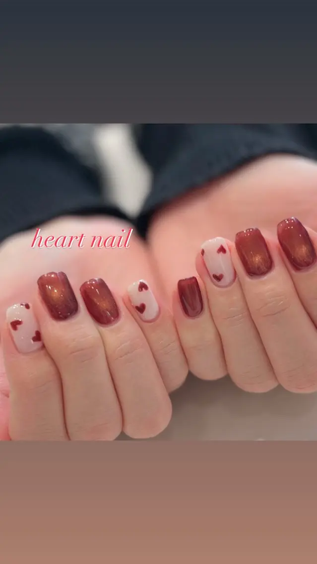 ネイル アートネイル ジェルネイル ハート マグネットネイル パラジェル ハンドネイル VINGT NAIL Aika.K🍒のネイルデザイン