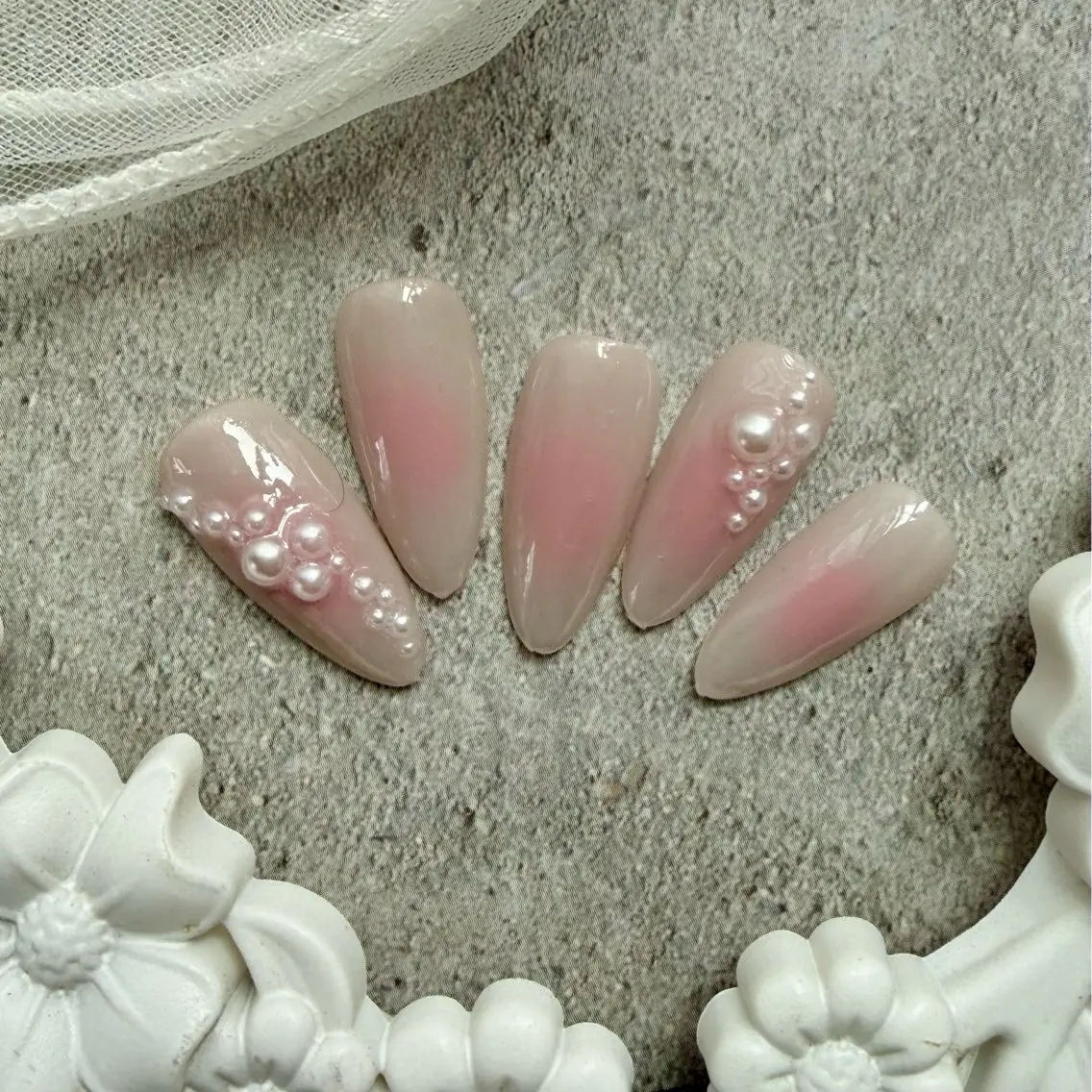 ネイル アートネイル チークネイル フラッシュネイル フラッシュマグ フレンチネイル Mai’s nailのネイルデザイン