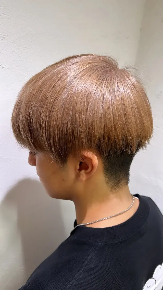 ミディアム カラー メンズ カット ヘアカラー 🔥ダブルカラー特化 🔥相原彰太のヘアスタイル