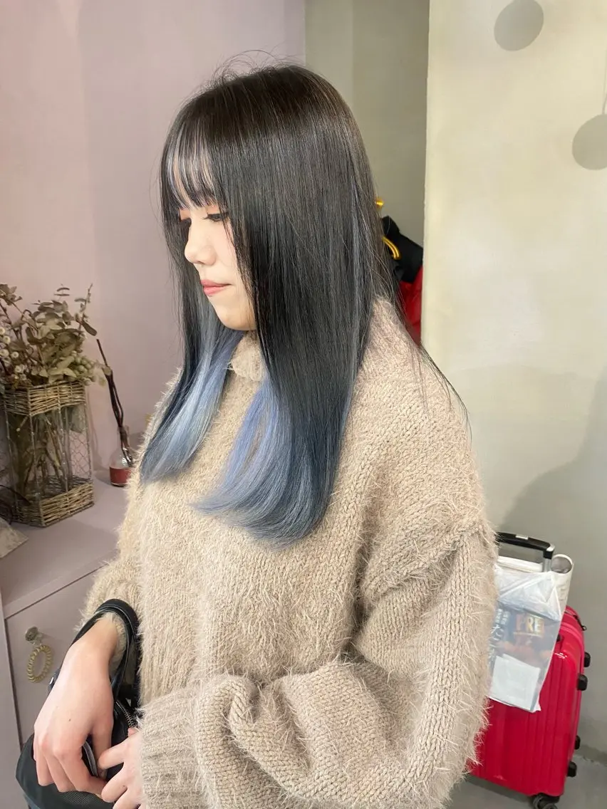 ロング カラー ヘアカラー 前橋 姫奈のヘアスタイル