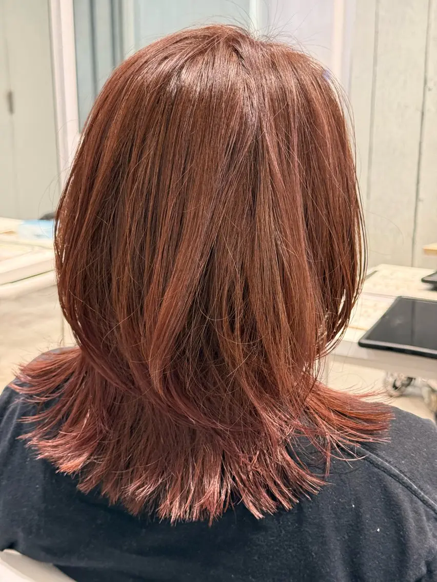 ミディアム くびれヘア カット ヘアカラー 韓国風レイヤー/ 艶カラー竹内貫のヘアスタイル