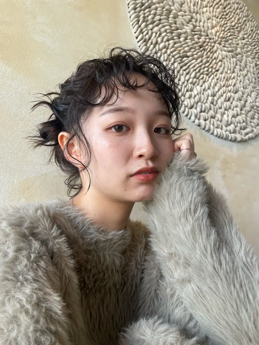 ショート 似合わせレイヤー/透 明感カラー/momiのヘアスタイル