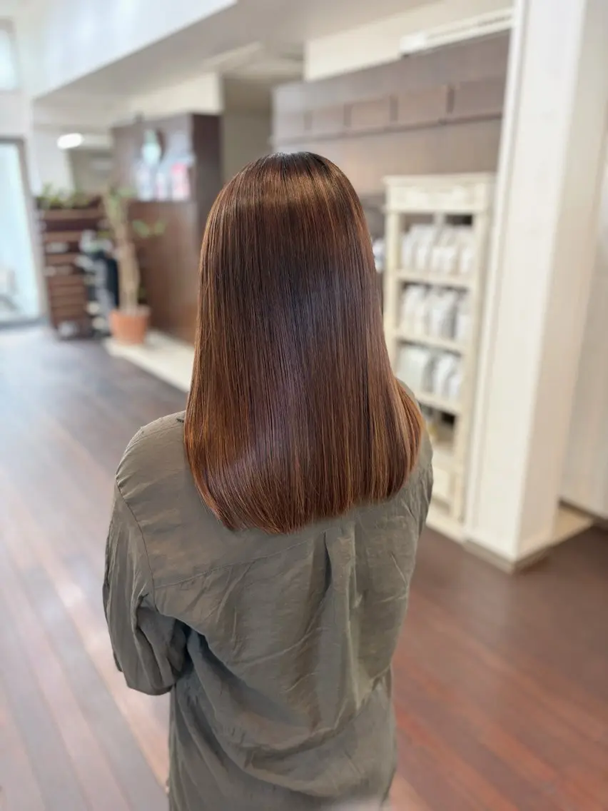 ロング 髪質改善 カット 縮毛矯正 トリートメント 出水 裕大のヘアスタイル
