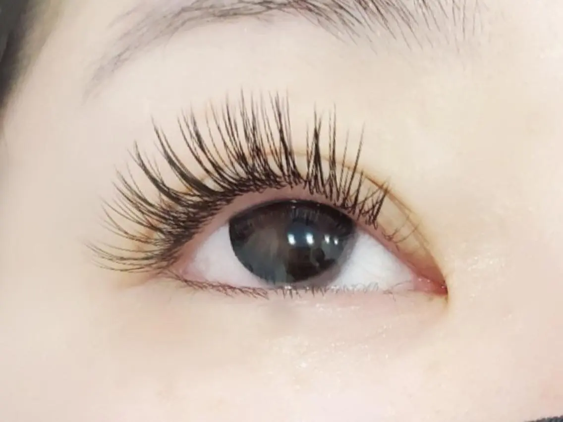 マツエク・マツパ 🫧レイヤーお任せ ください🫧のヘアスタイル