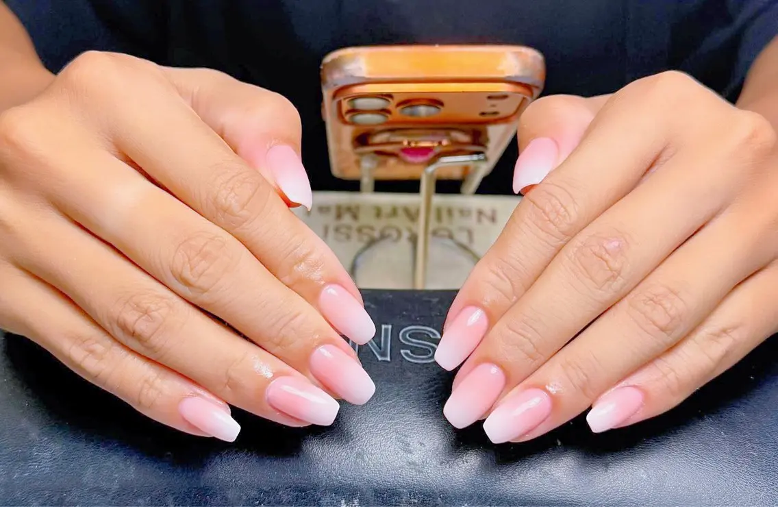 ネイル アートネイル ジェルネイル 韓国ネイル ニュアンスネイル ハンドネイル Luna Nail.Novaのネイルデザイン