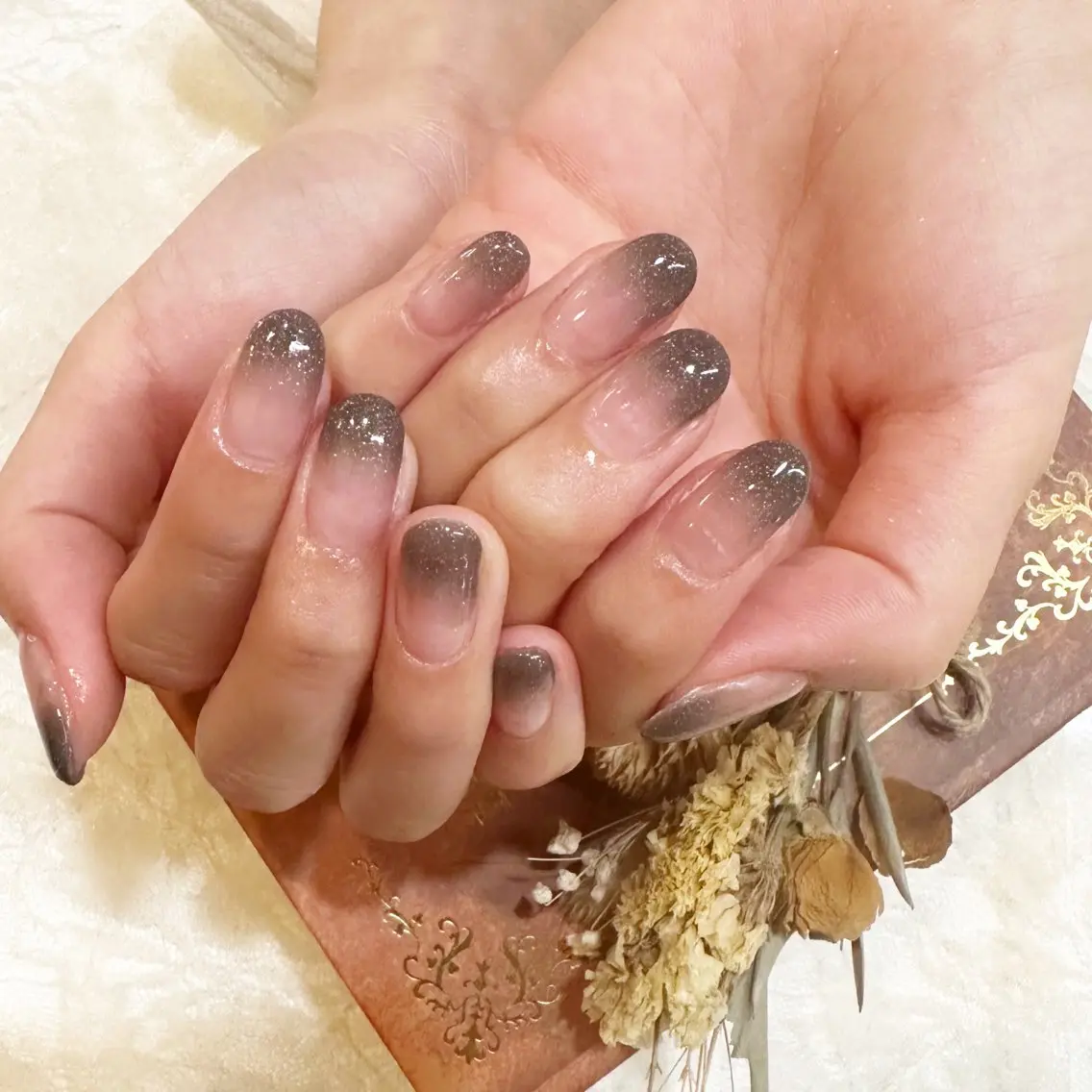 ネイル グラデーション nailist yuiのネイルデザイン