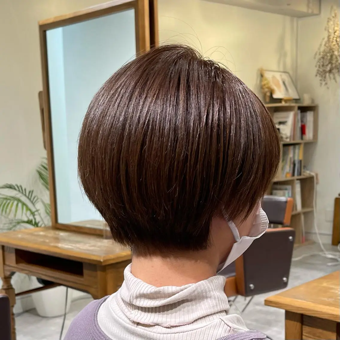 ショート カラー ショートボブ ハンサムショート アクアカラー アッシュ アッシュグレー navile原宿 yumaのヘアスタイル