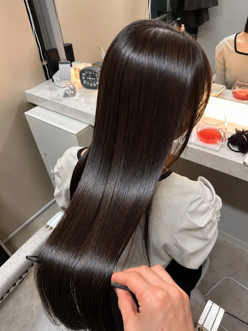 🫧艶髪🫧美髪矯正(縮毛矯正)➕外部補修3stepトリートメント✨🤍の写真