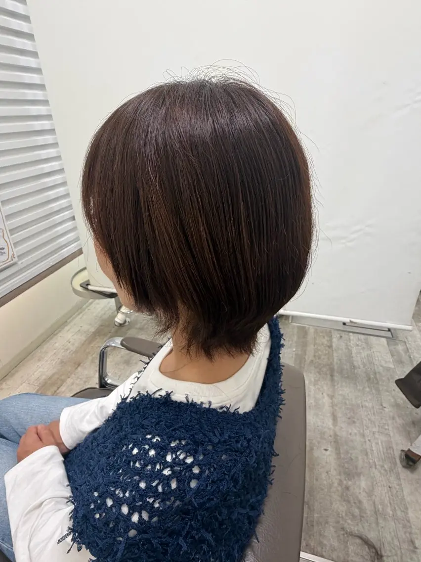 🤍 【ショート · ボブの方限定】レディースカット➕トリートメントの写真