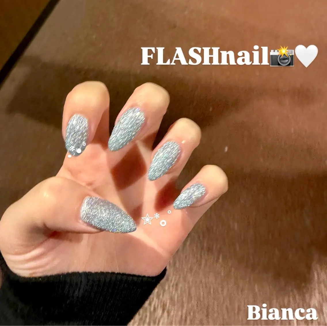 ネイル フラッシュネイル キラキラネイル Bianca✮* 阿佐ヶ谷✮*RIOのネイルデザイン