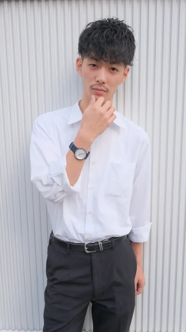 ショート パーマ メンズ カット パーマ 吉岡 昌吾のヘアスタイル