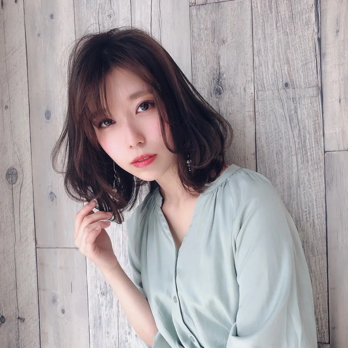 ミディアム カラー カット ヘアカラー トリートメント LOOP hairのヘアスタイル