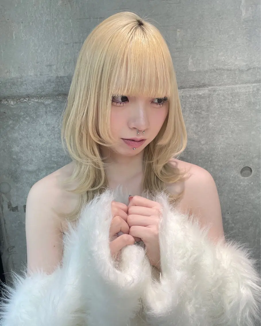 セミロング カラー ヘアアレンジ 韓国ヘア/レイヤー Londエレンのヘアスタイル