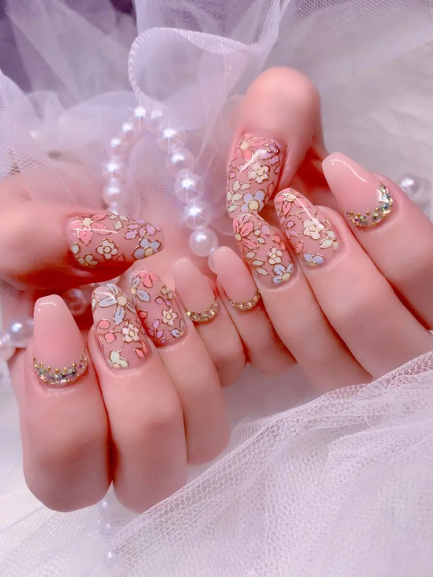 ネイル アートネイル キラキラネイル ミラーネイル 持ち込み ニュアンスネイル 3Dアートネイル💗 都築レナのネイルデザイン