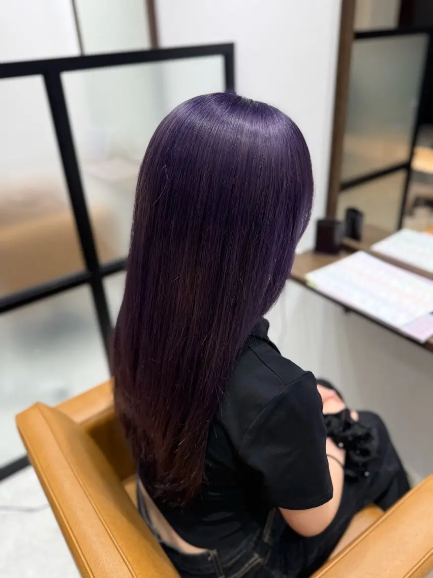 ロング カラー ブリーチ ラベンダーカラー パープルカラー 仲嶋 愛歌のヘアスタイル