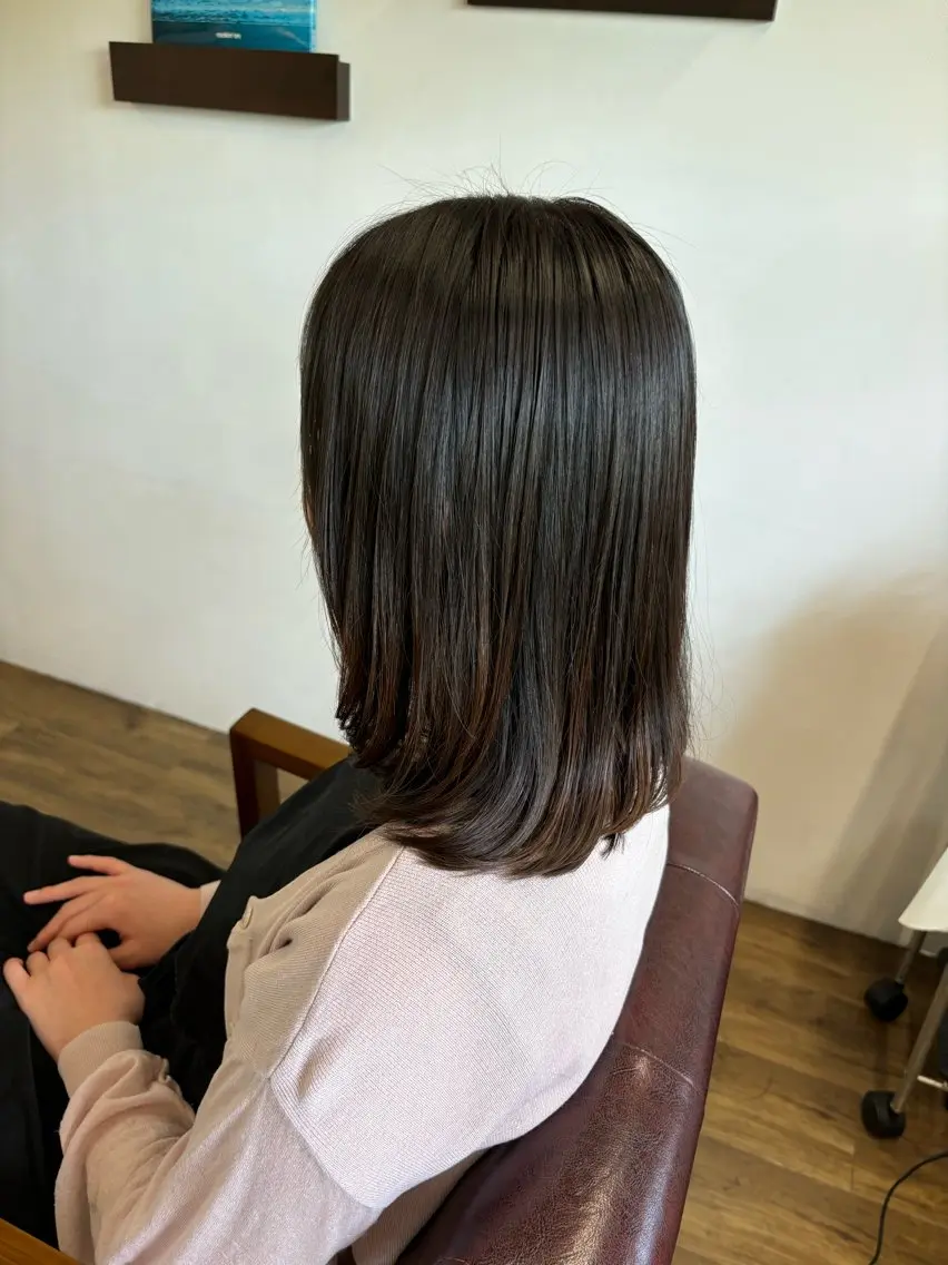 ミディアム カット 中山 明子のヘアスタイル