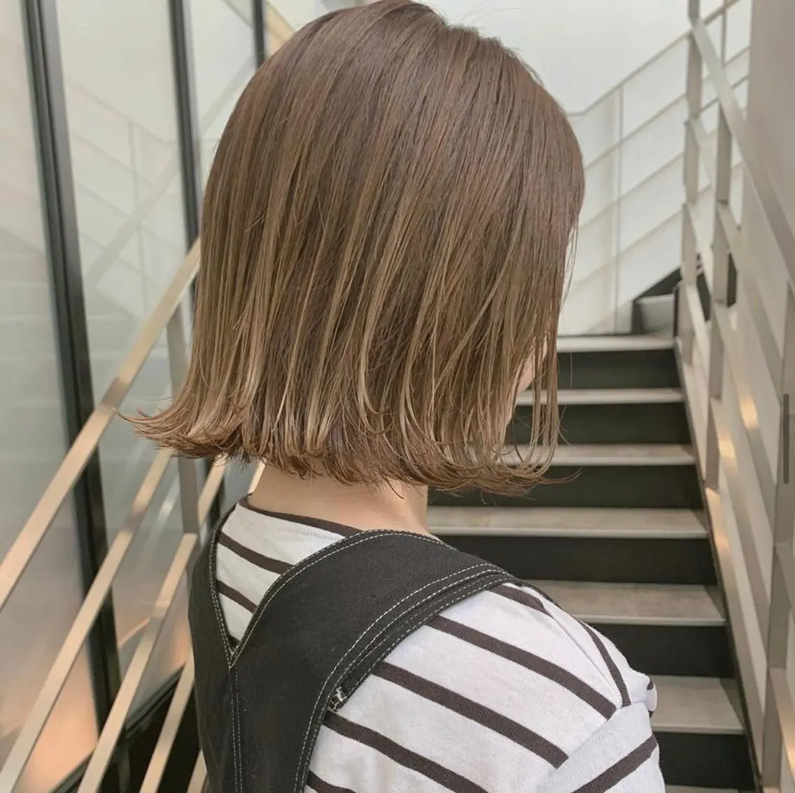 ミディアム ボブ 外ハネヘア ナチュラル艶ヘア 🌸内田彩香のヘアスタイル