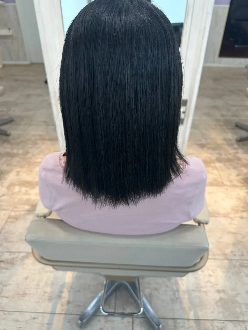 カラー 黒髪 ブルーカラー ブルーブラック カラーモデル/烏丸 kotomiのヘアスタイル
