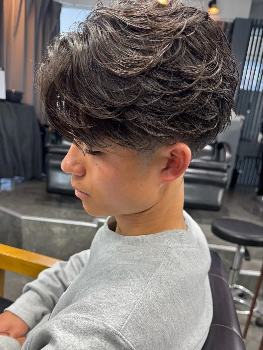 パーマ メンズ カット パーマ 大阪メンズ 美容師井上智博のヘアスタイル