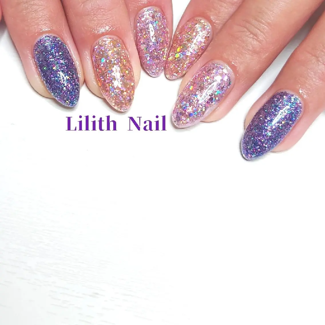 ネイル ラメ(グリッター) ワンカラーネイル ハンドネイル Lilith Nailのネイルデザイン