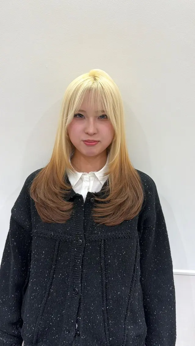 ミディアム カラー カット ヘアカラー 顔周り/透明感/銀座 🩵rinoのヘアスタイル