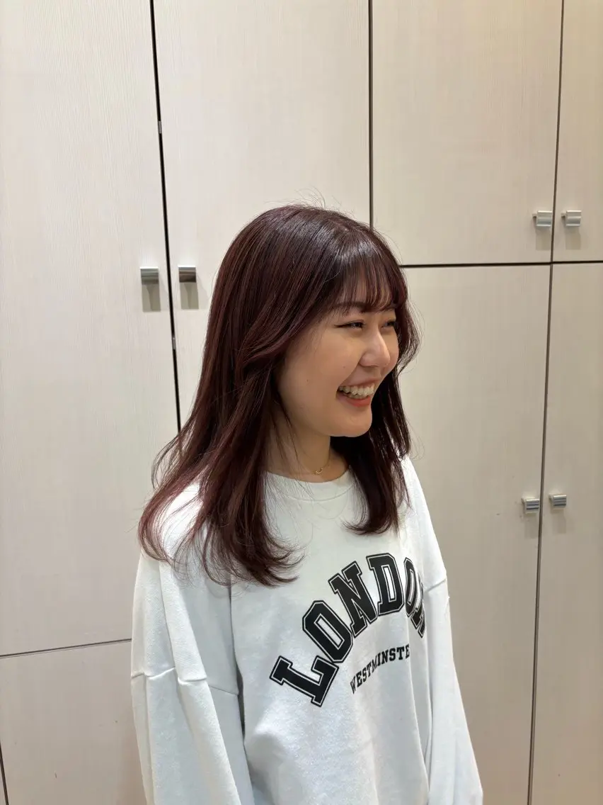 カラー オオカメ ユヅキのヘアスタイル